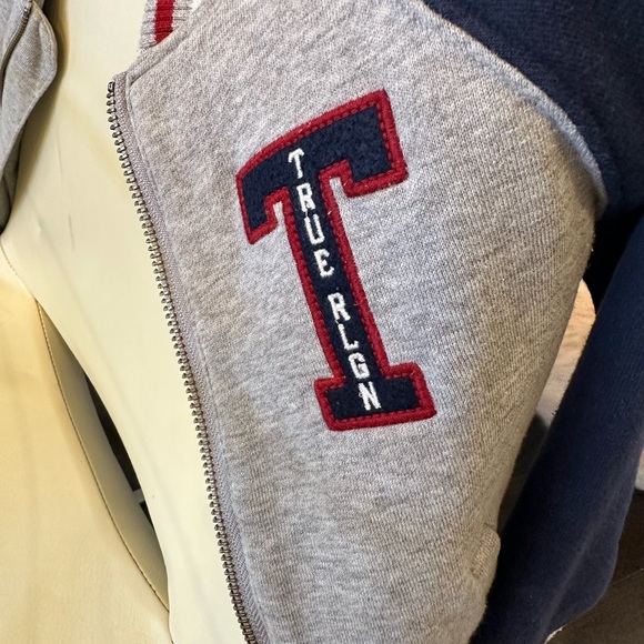 Jacket - Picture 3 of 9